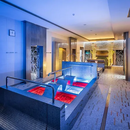 Harmony Club 4*