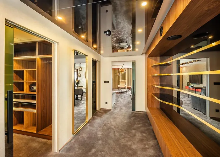 Harmony Hotel 4*